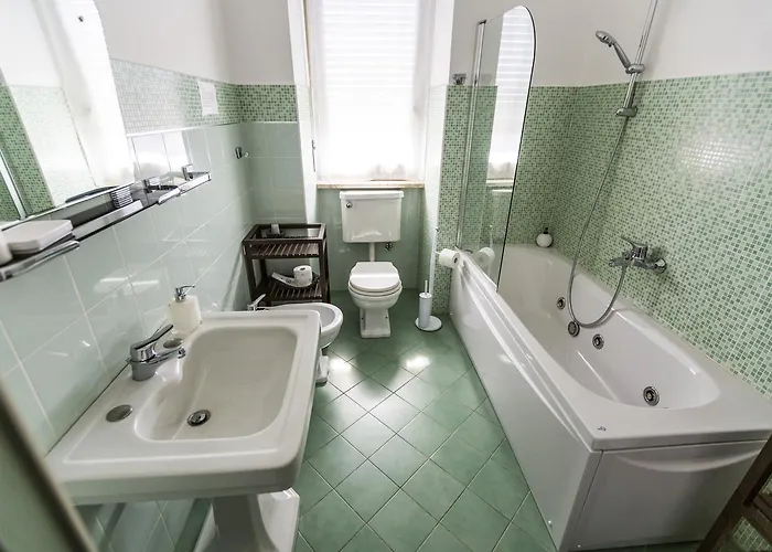 Frühstückspension Gianduja 4*